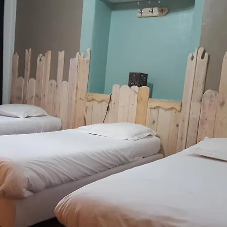 Le Relais Du Hotel 2*